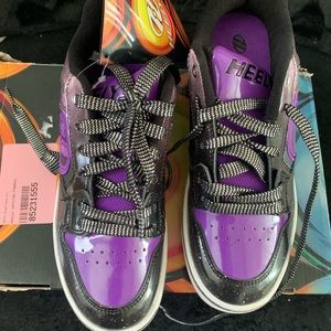 New in box HEELYS